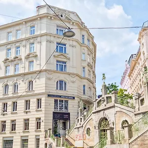 Mozart - Newly Renovated Vienne
